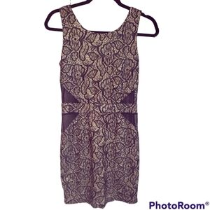 Windsor gold sparkle w/black lace overlay mini dress size small sleeveless party